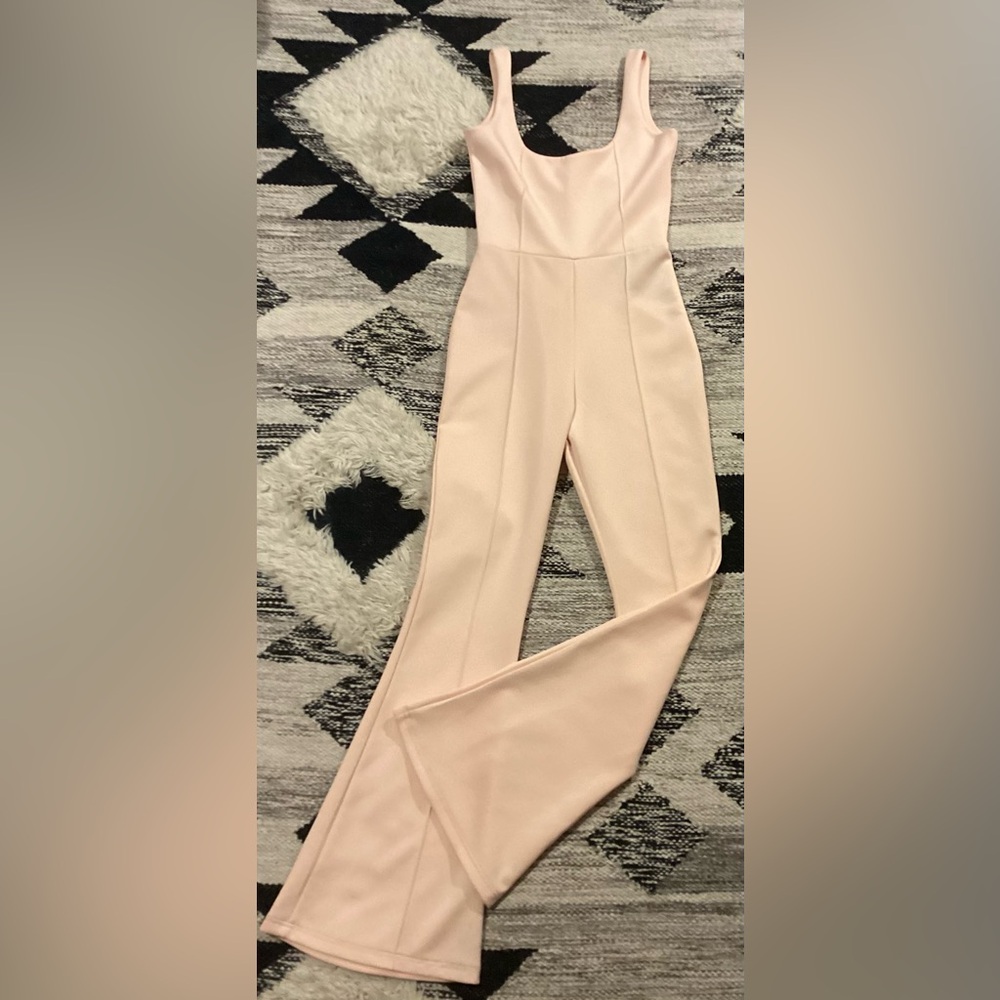 Prettylittlethings - Picture 2 of 3